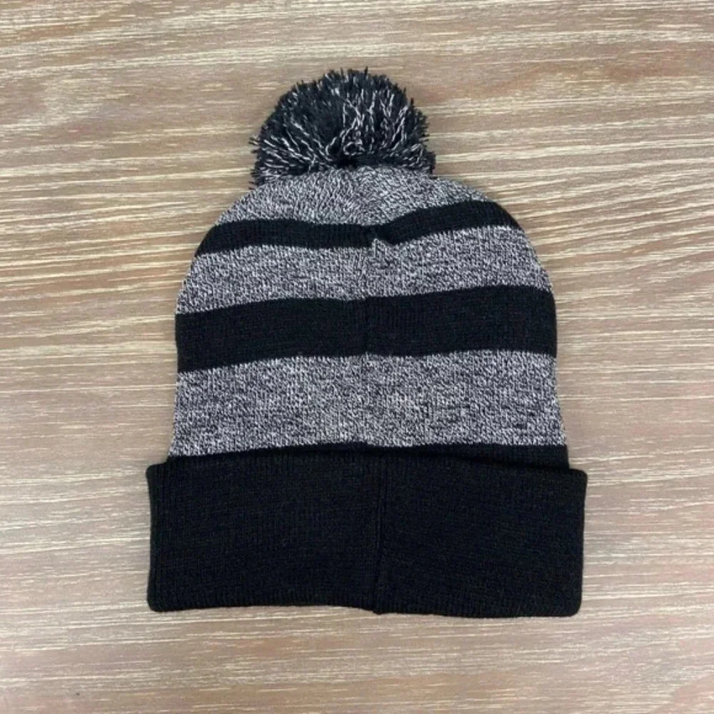 Poshmark Pom Beanie